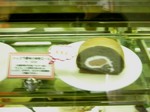 『カフェ・デリ・プリュ』米粉ショコラロール(カット)